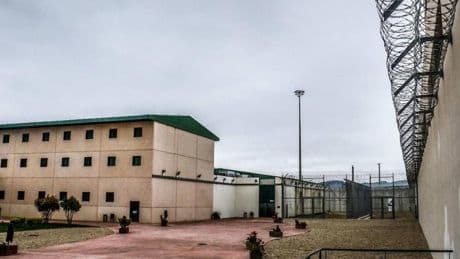 Piden más de 7 años de cárcel a unos padres por intento de asesinato de su bebé de dos meses