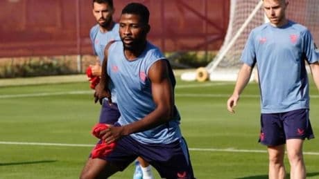 Iheanacho, ofrecido al Pumas de México