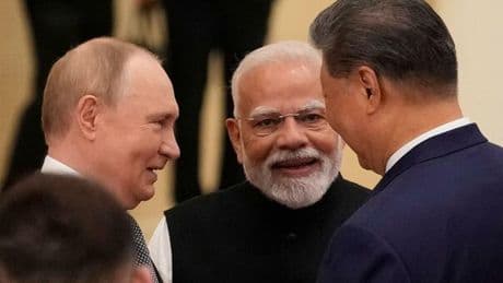 Putin, Xi e Modi: patto a 3 in chiave anti-occidentale. «Stop all?egemonismo Usa»