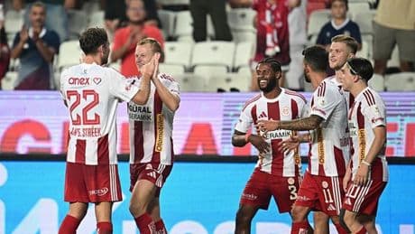 Hesap.com Antalyaspor 2-1 Kasımpaşa | MAÇ SONUCU