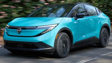Nissan, la ripartenza tutta elettrica. La casa di Yokohama lancia la terza generazione di Leaf e la sesta di Micra