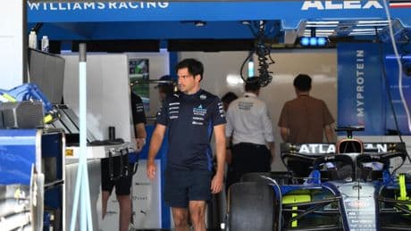 Carlos Sainz se esperaba el bajonazo en Barcelona: "Lo preveíamos pero me da muchísima rabia"
