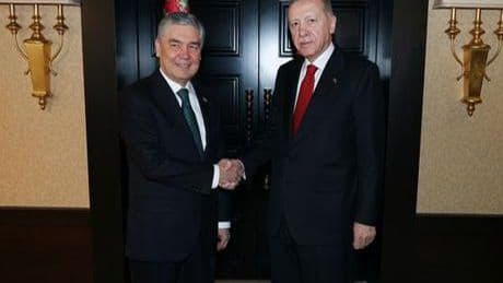Cumhurbaşkanı Erdoğan, Türkmenistan Millî Lideri Berdimuhammedov ile görüştü
