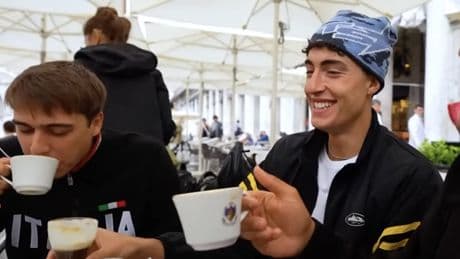 Ni en Colombia ni en Francia: Plex visita una de las cafeterías más caras del mundo