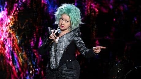 Cyndi Lauper verabschiedet sich mit Joni Mitchell und Cher von ihren Fans