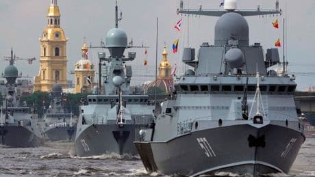 Krieg in der Ukraine: Russland sagt Flottenparade in St. Petersburg ab