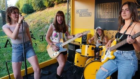 Grabar un vídeo como una banda, ganar un viaje al Caribe... El festival es más que música