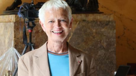 Pénurie de profs : Brigitte Klinkert, la députée qui veut donner des cours d’allemand
