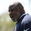 Former Chiefs coach Eric Bieniemy berates Bears players during rookie practice