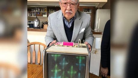 La primera máquina de karaoke, reconocida como un hito en la historia de la tecnología