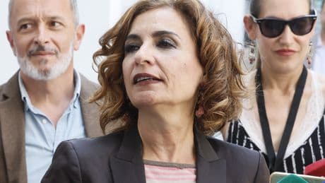 Hacienda ha recaudado 10.000 millones más hasta abril que el año pasado, la mitad por el IRPF