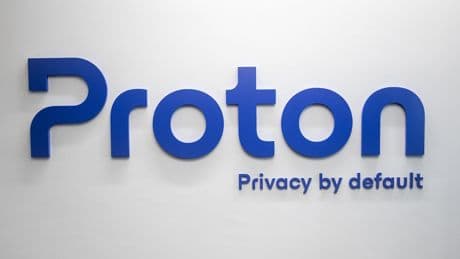 Proton: Schweizer Unternehmen verklagt Apple und beteiligt sich an Sammelklage in den USA