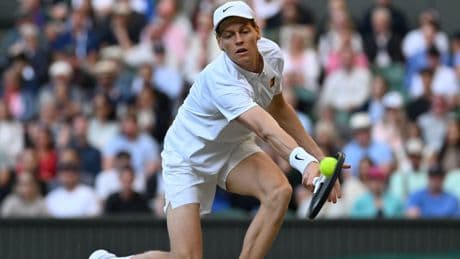 Wimbledon: Schreckmoment um Jannik Sinner – dann kommt ein Update