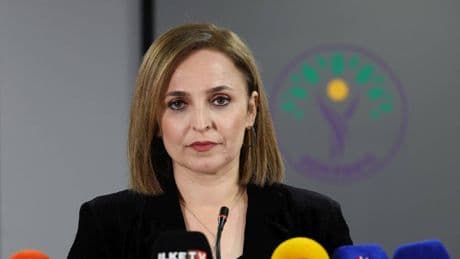 PKK'nın fesih kararı sonrasında DEM Parti MYK'dan ilk açıklama: Bu büyük fırsatı heba etmemeliyiz