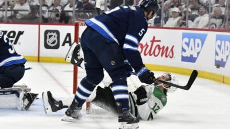 Stars look to knock out Jets in Game 6, not let Hellebuyck have another shot at home