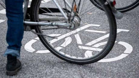 Unfall in Marlow: Radfahrer schwer verletzt - Wie kam es zu dem Unfall?