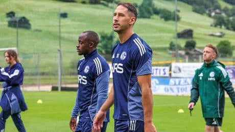 Gegen Wiesbaden & St. Gallen - Läuft Schalkes Testspiel-Doppelpack live im TV & Stream?