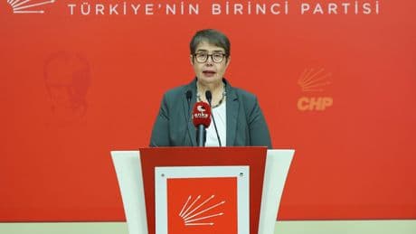 CHP'li Şahbaz'dan bakanlığa tepki: Kamuya ait bir hastanenin şehir hastanesine devredilmesi suçtur