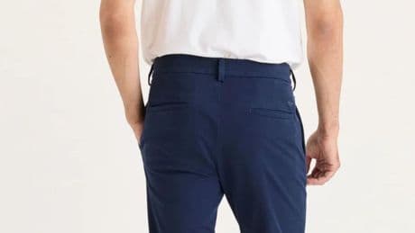 Dockers tira la casa por la ventana y rebaja sus pantalones para hombre con descuentos de hasta el 61% en los más vendidos