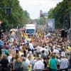 Abfall auf Demoroute: BSR sammelt 120 Kubikmeter Müll bei Berliner CSD