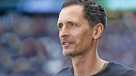 Fußball-Bundesliga: Eintracht Frankfurt verlängert mit Toppmöller