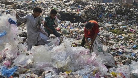 Genf: Ende vertagt: Plastikmüll-Verhandlungen gehen weiter