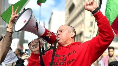 Ron Gochez, uno de los convocantes de las protestas en Los Ángeles contra Trump: &quot;La gente no quiere salir por miedo&quot;