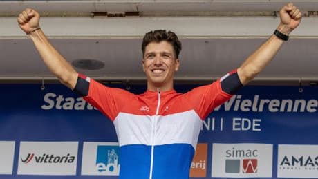 Danny van Poppel verlaat Tour de France: Nederlands kampioen en Stéphane Kox verwelkomen dochter