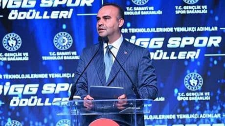 Bakan Kacır: TÜBİTAK, her yıl yüzlerce teknoloji girişimcisine 900 bin lira yatırım yapıyor