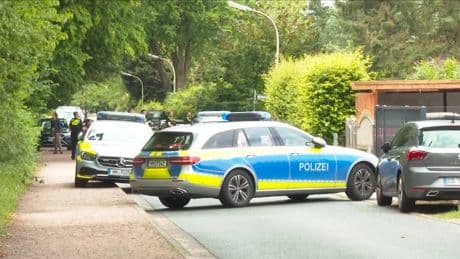 Mindestens eine tote Person - Schüsse in Hamburg schockieren Nachbarschaft