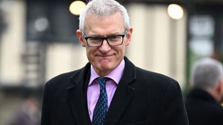 Jeremy Vine says 'best wishes' after making music legend's son lose his driving licence