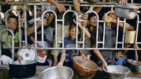 Naher Osten | Gaza-Krieg: Essen mit dem Fallschirm