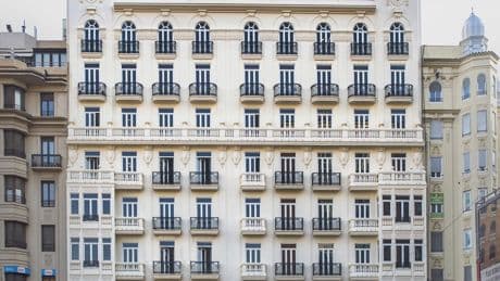 Divina Seguros aumenta un 11% los ingresos, pero gana un 4,4% menos
