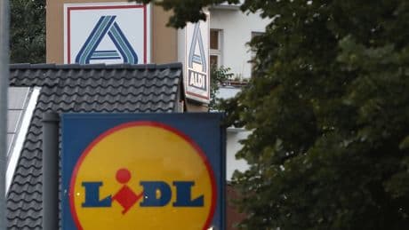 Discounter-Check: Bis zu 39 Prozent billiger! Bei diesen Produkten sieht Aldi gegen Lidl ganz alt aus