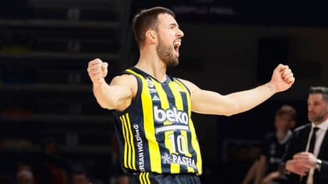 Melih Mahmutoğlu bir yıl daha Fenerbahçe Beko’da