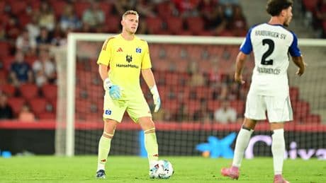 Erster 90-Minuten-Auftritt - So steht es für Peretz im HSV-Torwart-Duell