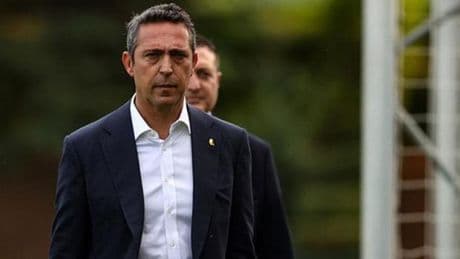 İmza toplayan derneğe Ali Koç'tan sürpriz ziyaret!