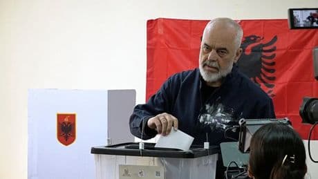 Arnavutluk’ta seçim maratonu tamamlandı: Sonuçlar belli oldu