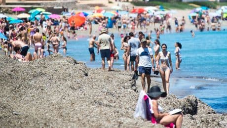 Urlaubs-Horror in Spanien: Mehr als 100 Gäste erkranken in Hotel