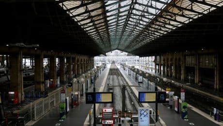 Paris: le trafic des trains fortement perturbé à Gare du Nord à cause d'une panne électrique