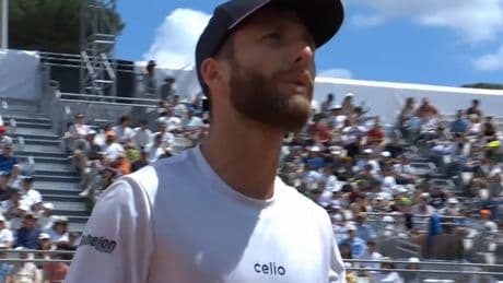 Jack Draper's opponent furious at umpire as British star wins after controversial call