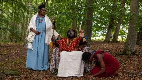 ‘Lost tribe’ living in Scottish woods ‘attacked with rocks by angry locals’