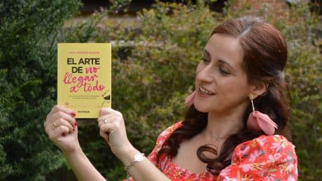 Lucía Martínez Alcalde, autora: no podemos con todo (y está bien)