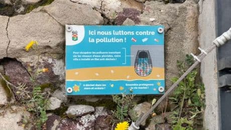Alpes-Maritimes: à Mandelieu-la-Napoule, un dispositif anti-déchets en mer unique en France