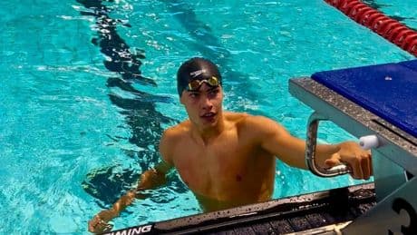 Luca Hoek brilla en el Mundial de Singapur: bate el récord de España de 100 libres con solo 17 años