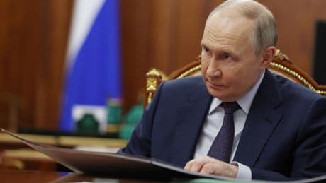 Nucléaire iranien : Vladimir Poutine a reçu le conseiller de Khamenei