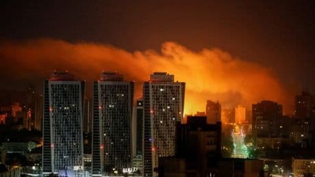 Putin continues to ignore Trump by unleashing 10-hour missile onslaught on Kyiv