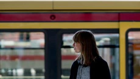 BVG, HVV, MVV: Können Frauenabteile U- und S-Bahnen sicherer machen?