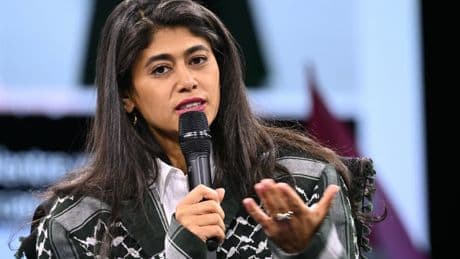 Orléans: la justice ordonne à la mairie de maintenir une conférence de Rima Hassan