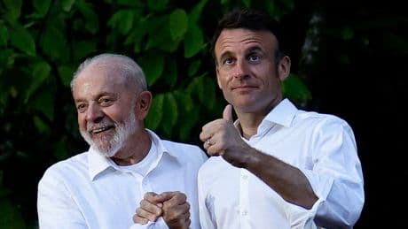 Visite de Lula à l'Elysée : cinq chiffres sur les relations entre la France et le Brésil